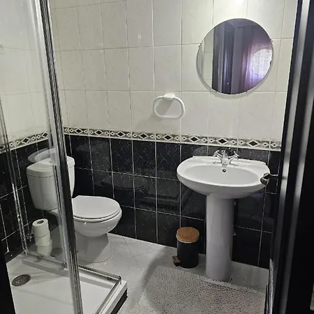 Victoria38 Hostel *